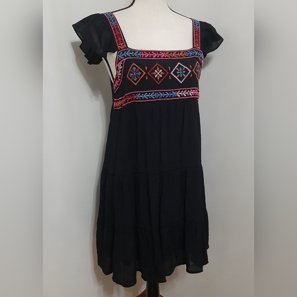 August Sky Ruffled Sleeve Geometric Tiered Mini Dress - Picture 7 of 11